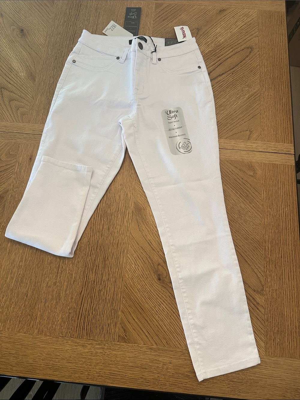 Source Unknown White Skinny Jeans for Women